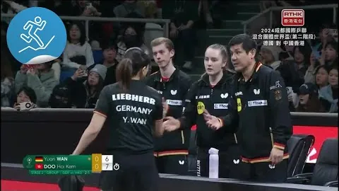 叶诗文独揽100米蛙泳春锦赛金牌，孔姝雅获银牌，于静瑶夺铜